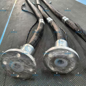 Medical Equipment Hose with Custom Medical-Grade Inner Tube | Custom Heated Hose Manufacturer