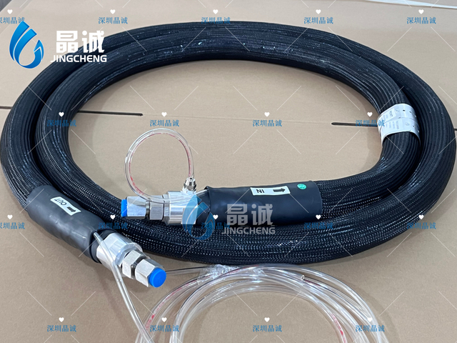 Water heating tube, electric heating, conveying tube, fluid equipment