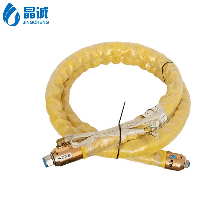 Industrial liquid asphalt internal electrical heat traced hose heated hose 