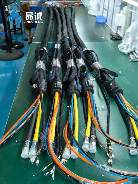 Non overflow adhesive conveying pipe, electric heating hose conveying pipe, hot melt adhesive machine accessories pipe