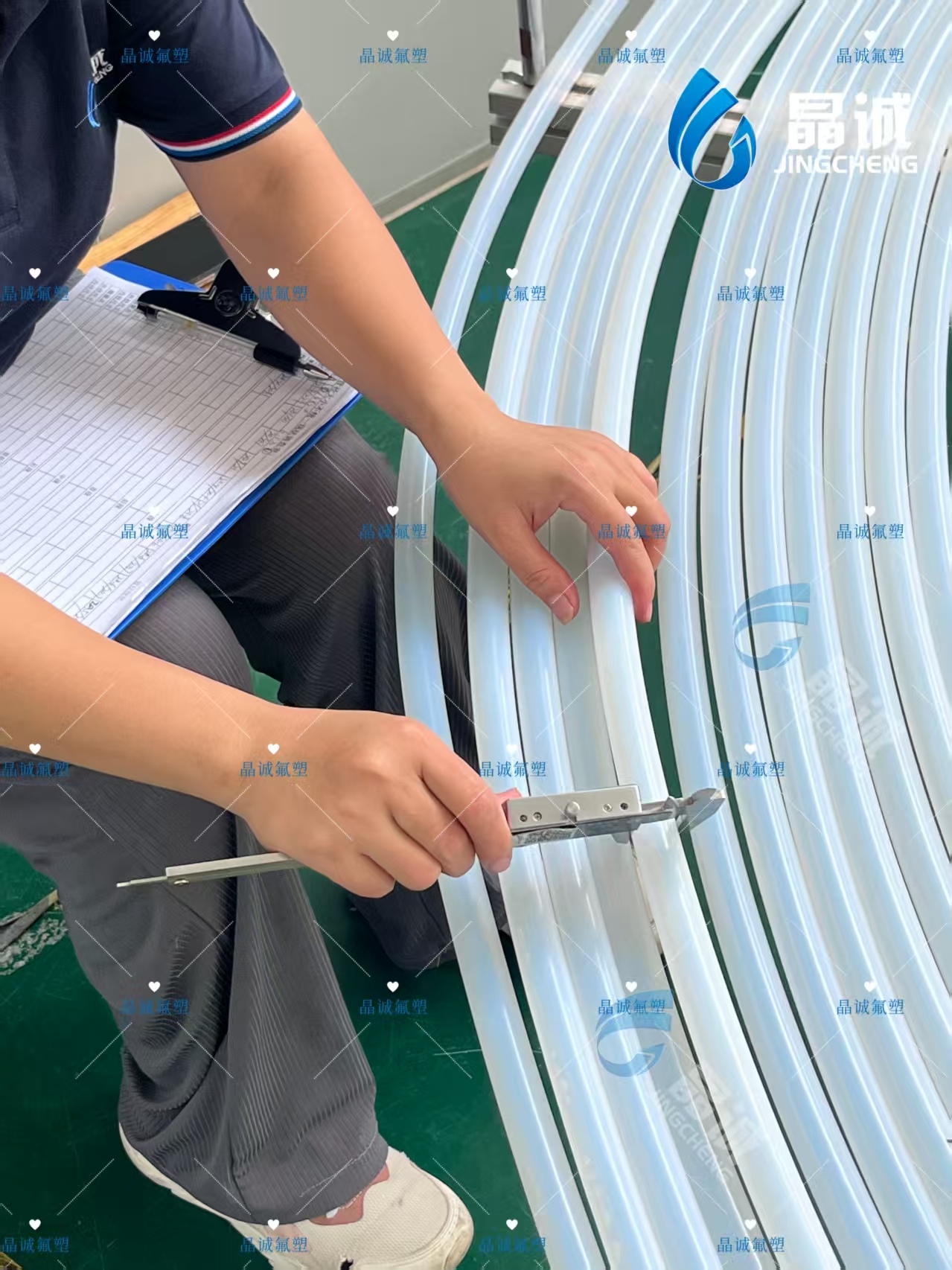 Automotive bundle square tube chemical conveying pipe manufacturer directly supplies automotive PTFE brake pipe PTFE pipe