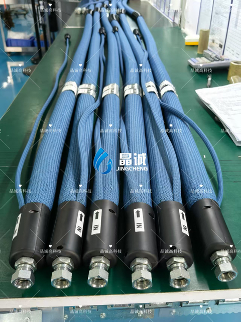 Hot melt adhesive throat fluid equipment PTFE hose Hot melt hose PUR hose Fluid delivery hose Adhesive delivery hose