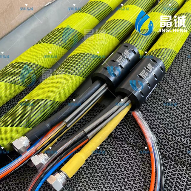 Electrically Heated Polyurethane Hose for One- and Two-Component PU Equipment and Laminators up to 180°C