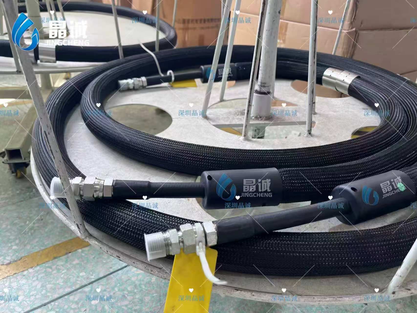 PTFE Polyurethane Heated Hose with Evenly Woven Heating Layer for Laminating Machines and Compound Platforms