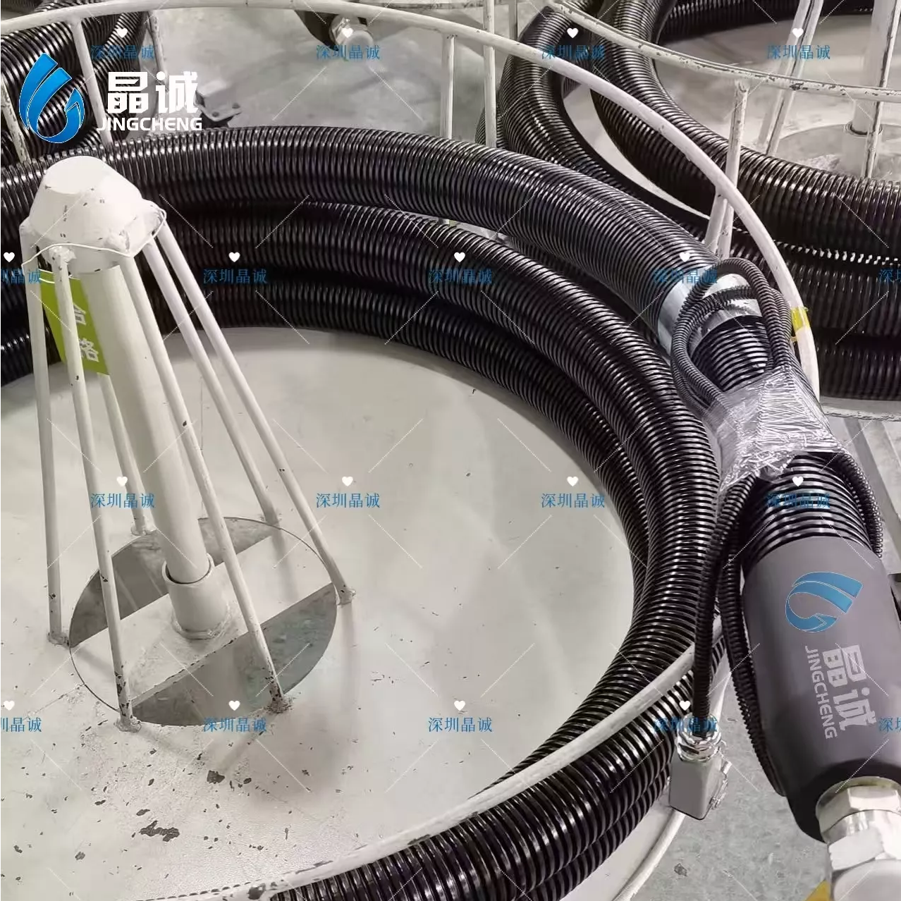 High-Pressure Heated Hose for Robotic Automotive Adhesive and Sealant Dispensing Lines