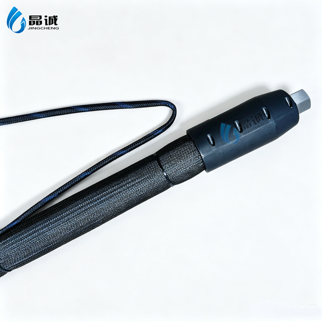 Hose Hot Melt Adhesive Pipe Glue Dispensing Machine Glue Coating Pipe Automotive Machinery Parts Pur Rubber 