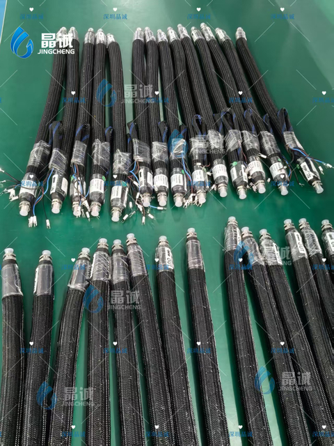 Pressure resistant and folding resistant PTFE heating hose, adhesive industry accessories, fluid conveying equipment accessories, rubber conveying hose