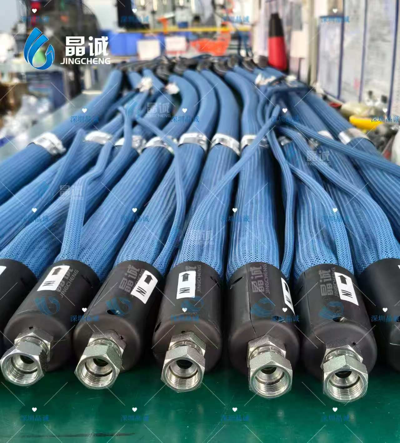 Precision Hot Melt Adhesive PTFE Heated Hose with Evenly Woven Heating Layer for Consistent Glue Flow