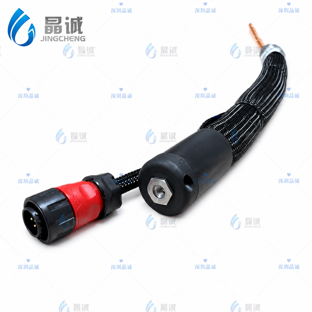 Heated Inert Gas Transfer Hose for Glass Manufacturing Process Control