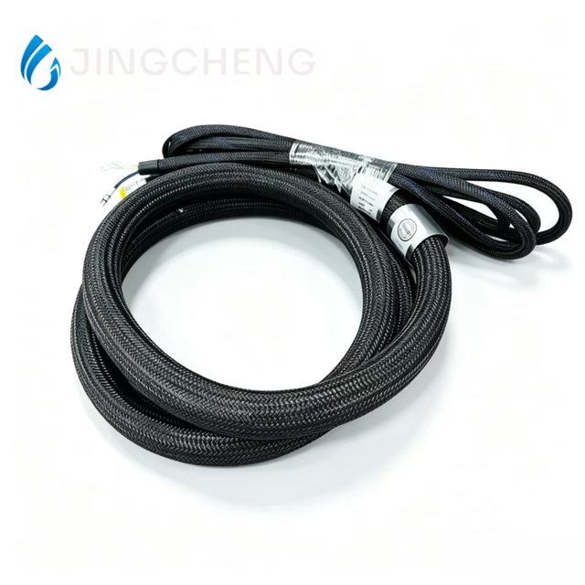 Custom‑Length Ultra‑Flexible PTFE Heated Hose for Clean‑Room and Precision Engineering Environments