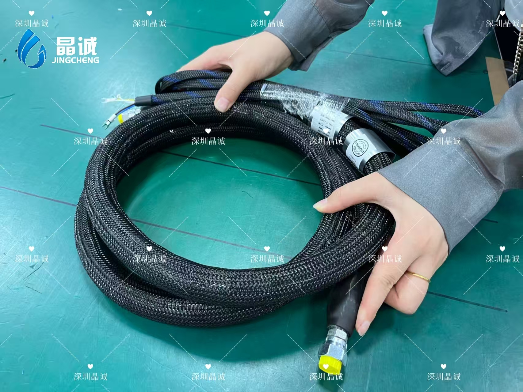 Industrial Teflon Heating Tube Custom Made Solve Fluid Delivery Trouble for Automated Glue Spraying Equipment