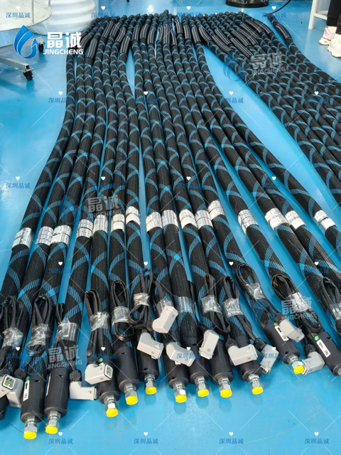 Custom PTFE Heated Hose Strict Quality Inspection Hot Melt Glue Dispensing Automotive Robot Coating Industry