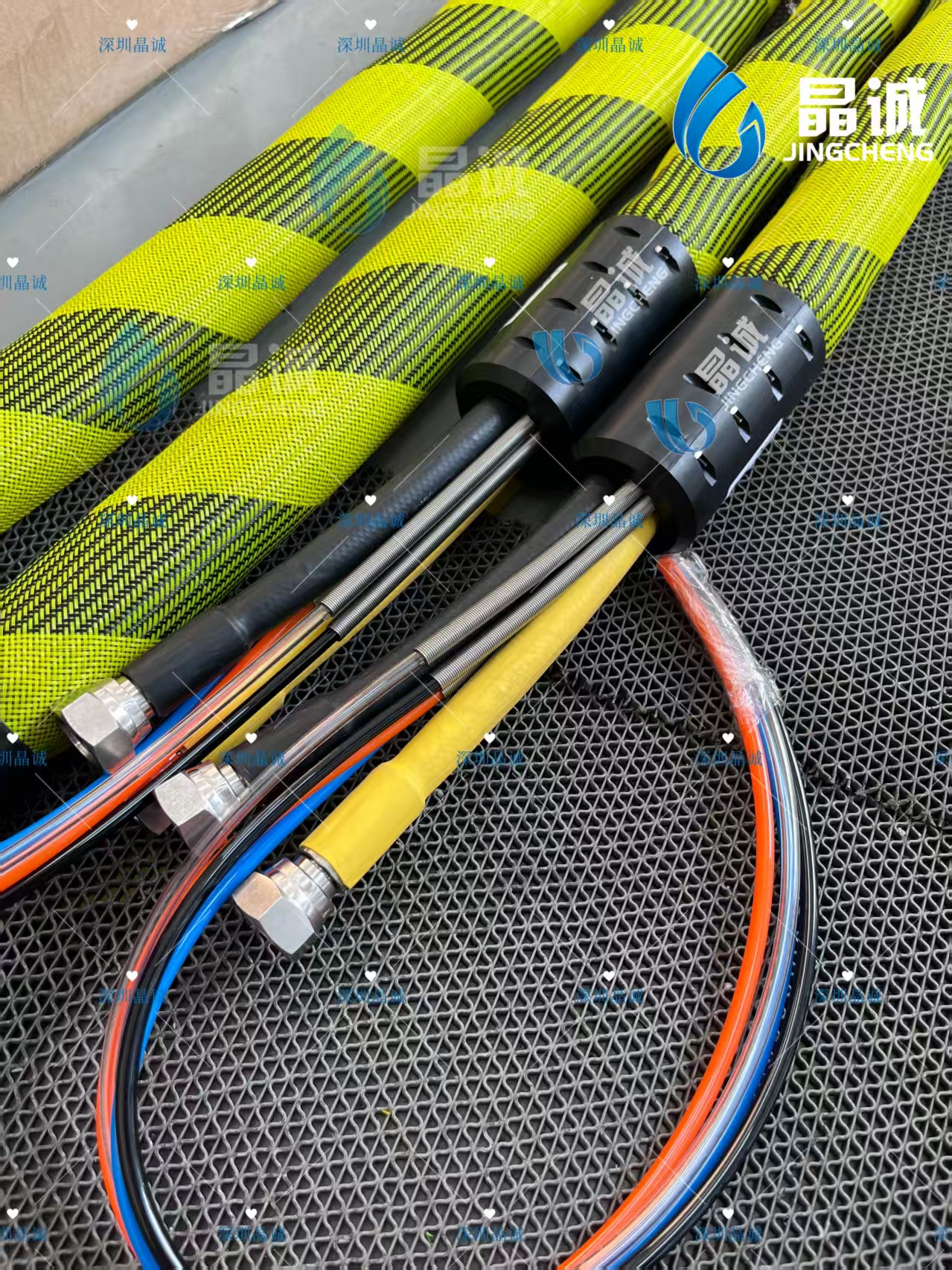 Teflon Polyurethane Composite Hose, Inner Layer PTFE Teflon, Outer Layer PU Abrasion and Acid-Base Resistant Conveying Tube