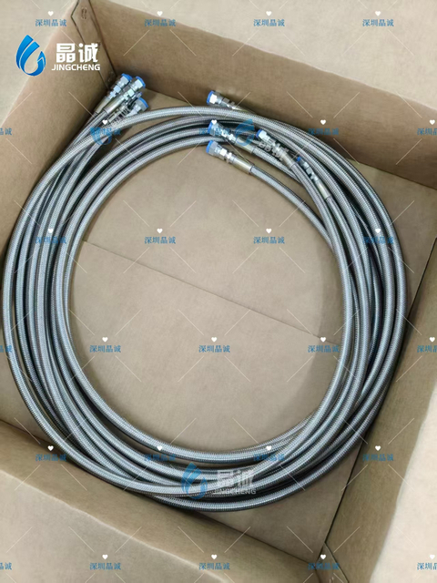 The source factory produces PTFE braided pipes that can be used in the chemical industry as PTFE inner pipes and PTFE hoses