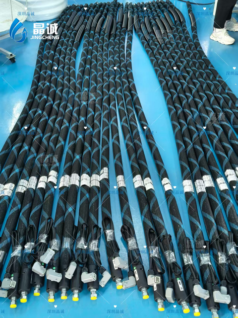 Custom Made PTFE Heating Hose Reliable Quality Through Rigorous Testing For Hot Melt Coating Automotive Robotic Glue Delivery