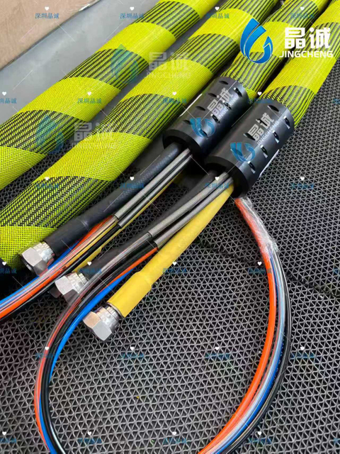 PTFE Lined Polyurethane Heated Hose with Uniform Heat Distribution for Adhesive and Coating Applications
