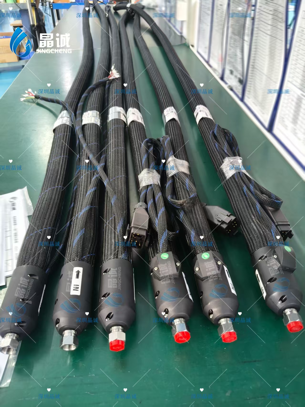 Custom PTFE Heated Hose Strict Quality Inspection For Hot Melt Glue Dispensing Automotive Robot Coating